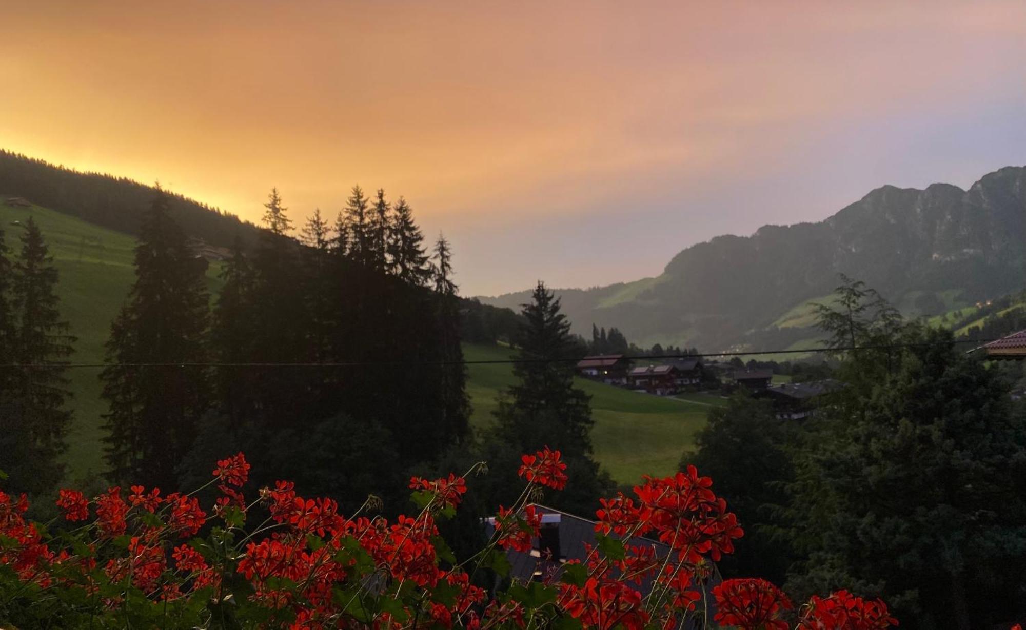 Haus Hislop Lejlighed Inneralpbach Eksteriør billede